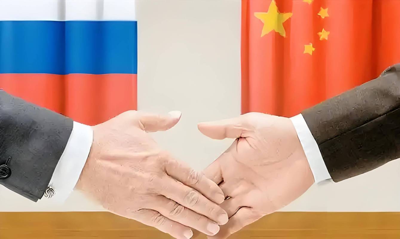 武契奇宣布：9月访华或将与普京在中国会面